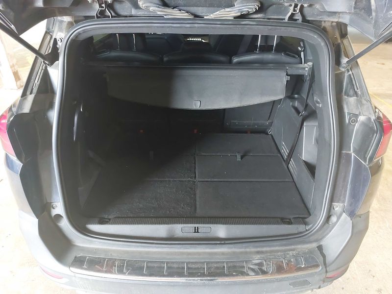 car Peugeot 5008 id63706 photo #9