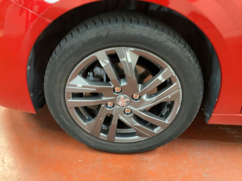 car Peugeot 208 id63718 photo #7