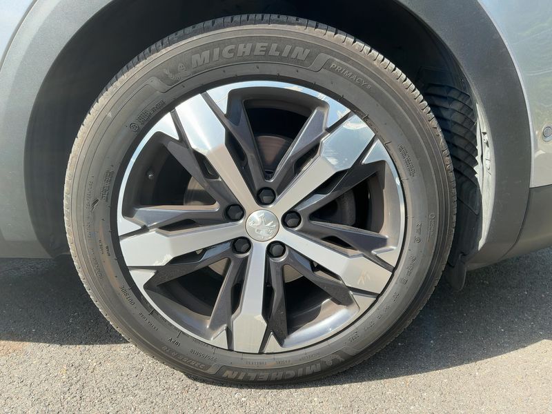 car Peugeot 5008 id63732 photo #12