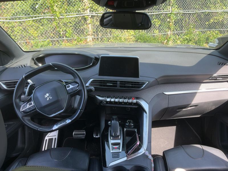 car Peugeot 5008 id63732 photo #17
