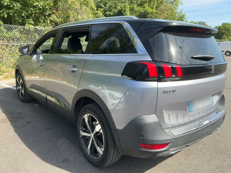 car Peugeot 5008 id63732 photo #2