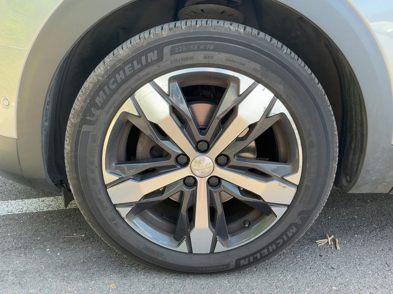 car Peugeot 5008 id63732 photo #7