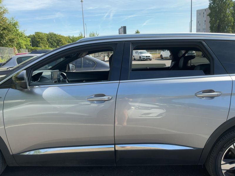 car Peugeot 5008 id63732 photo #8