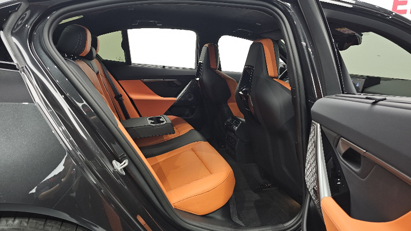 car BMW M5 id63782 photo #26