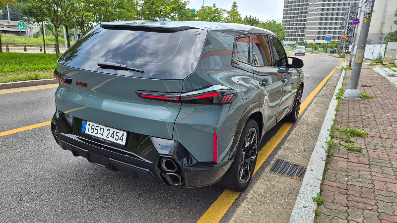 car BMW XM id63788 photo #2