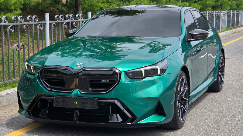 car BMW M5 id63790 main photo