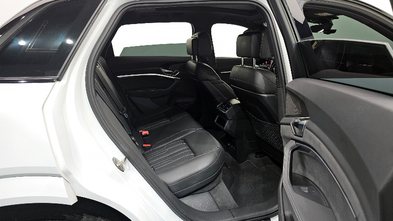 car Audi e-tron id63882 photo #12