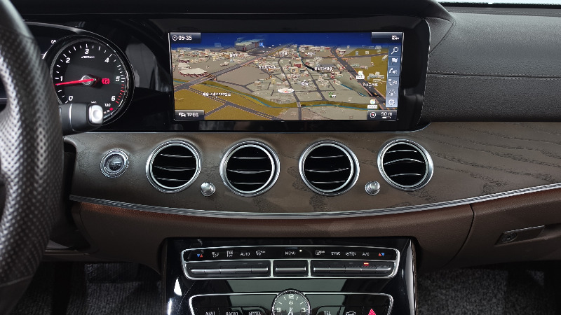 car Mercedes Benz E Class id63992 photo #13