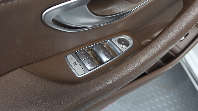 car Mercedes Benz E Class id63992 photo #29