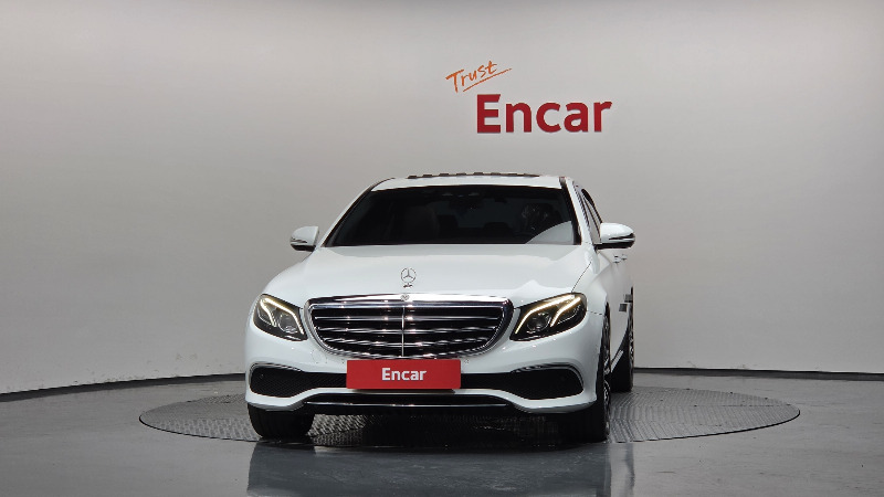 car Mercedes Benz E Class id63992 photo #3
