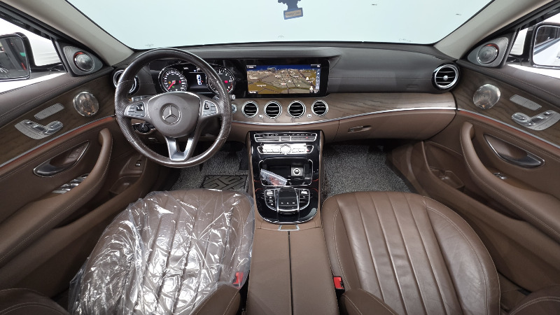 car Mercedes Benz E Class id63992 photo #7