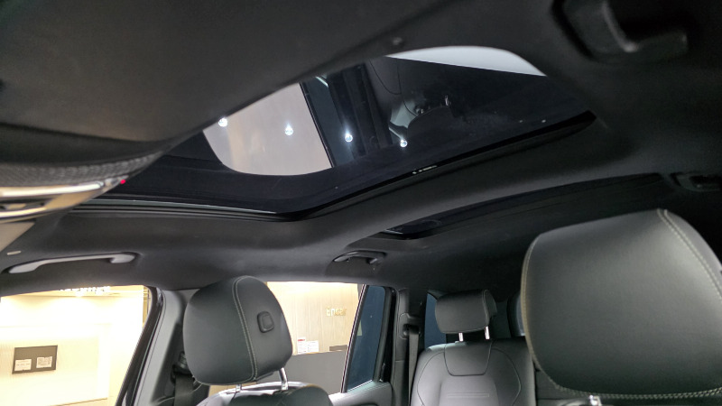 car Mercedes Benz EQB id63995 photo #18