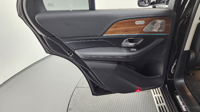 car Mercedes Benz GLE id64005 photo #25