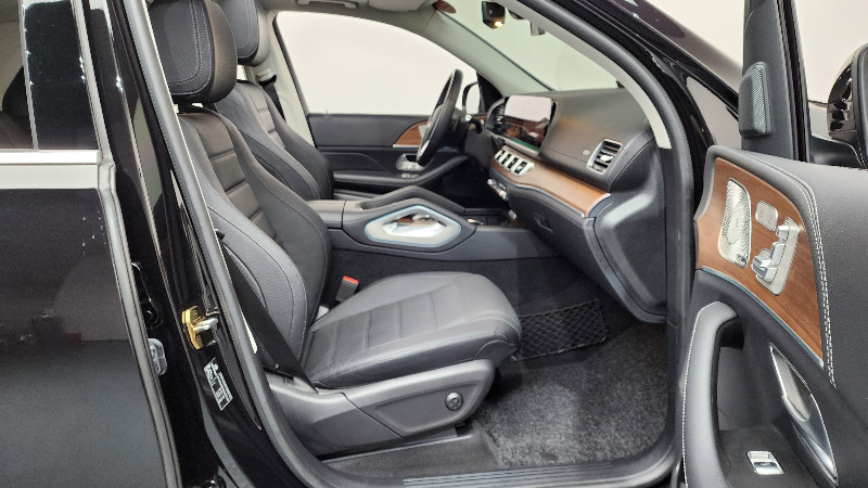 car Mercedes Benz GLE id64005 photo #26