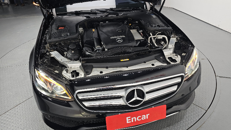car Mercedes Benz E Class id64015 photo #6