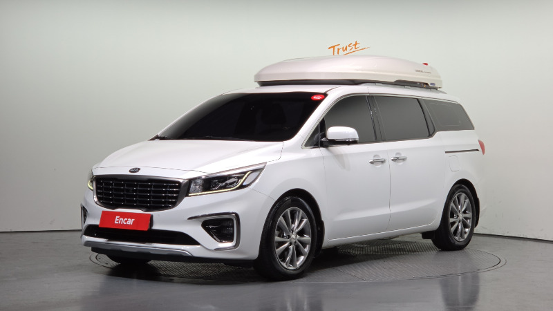 car KIA Carnival id64103 main photo