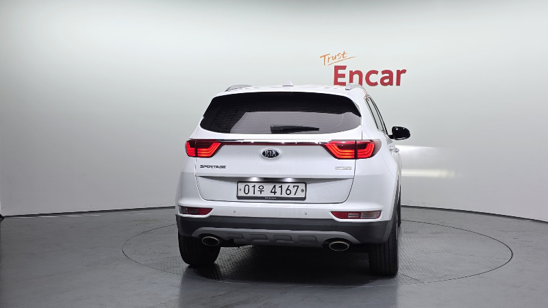 car KIA Sportage id64104 photo #4