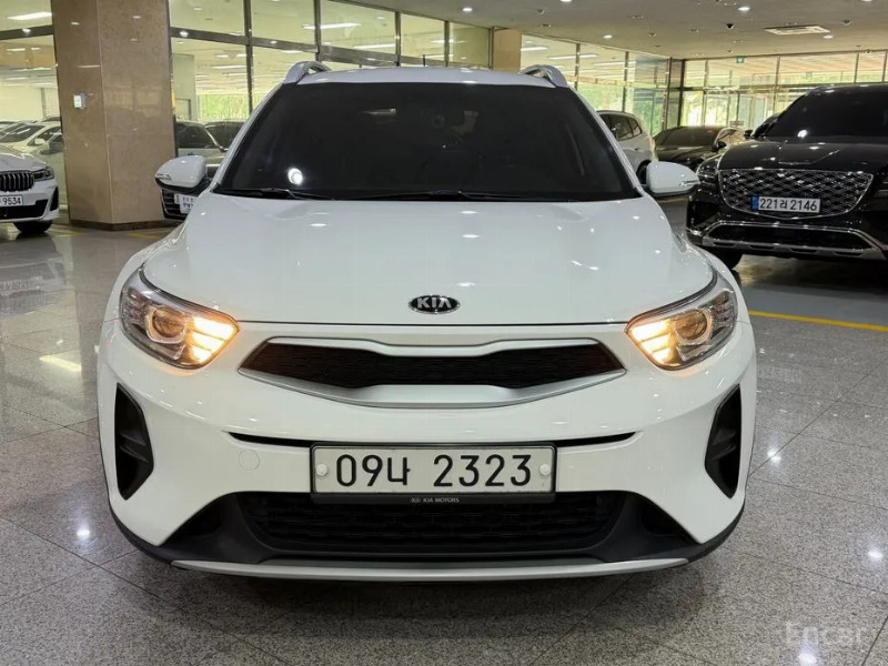 car KIA Stonic id64135 photo #2