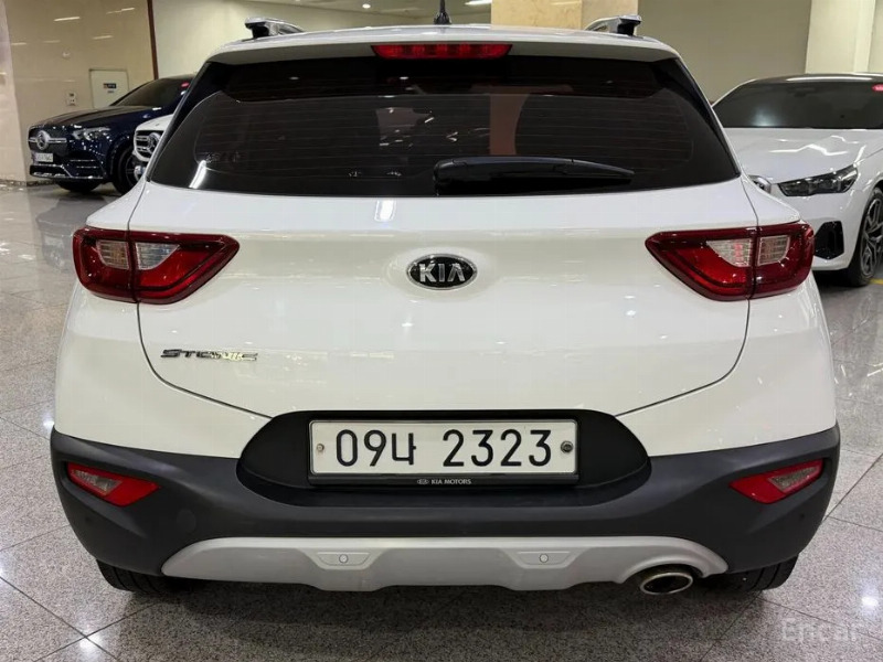 car KIA Stonic id64135 photo #4