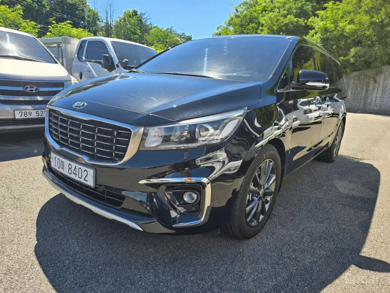 car KIA Carnival id64138 photo #2