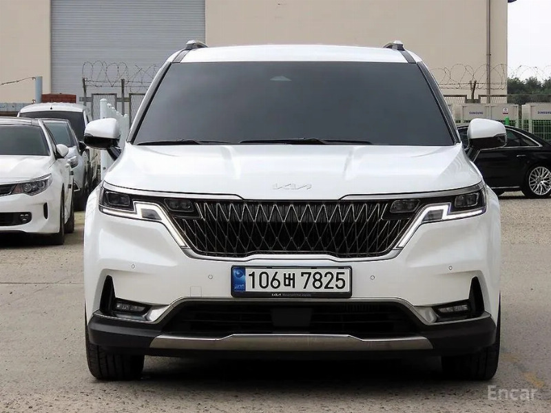 car KIA Carnival id64143 main photo