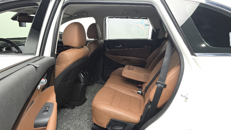 car KIA Sorento id64146 photo #11