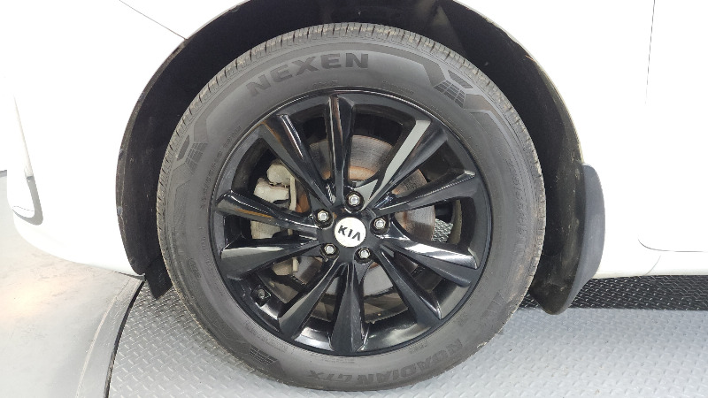 car KIA Carnival id64150 photo #5