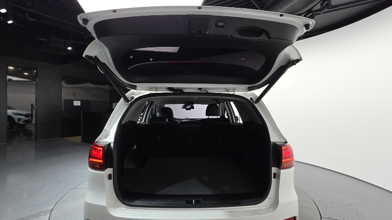 car KIA Sorento id64182 photo #16