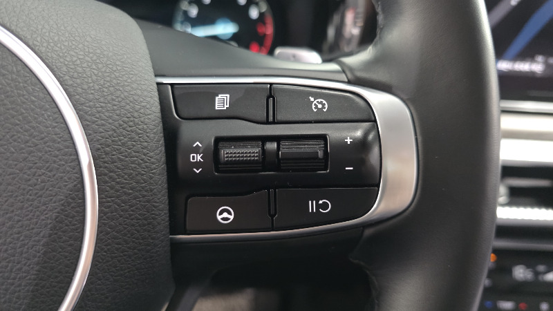 car KIA K5 id64201 photo #19