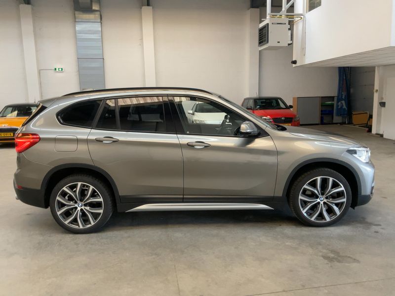 car BMW X1 id64357 photo #11