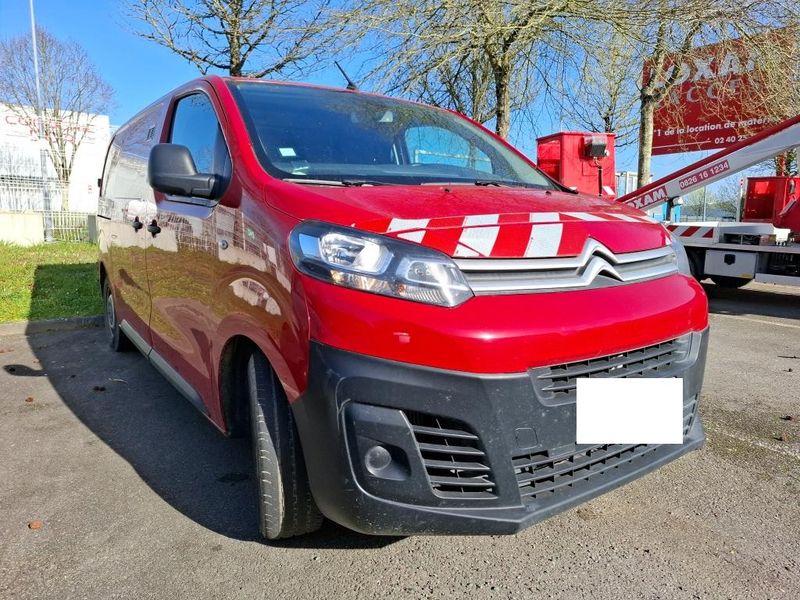 car Citroën Jumpy id64404 main photo