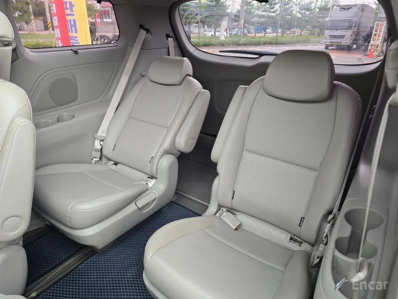 car KIA Carnival id64470 photo #9