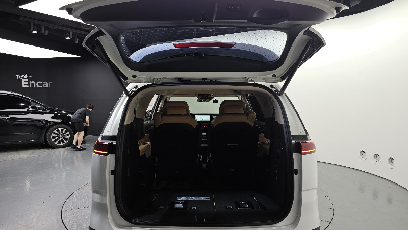 car KIA Carnival id64471 photo #20
