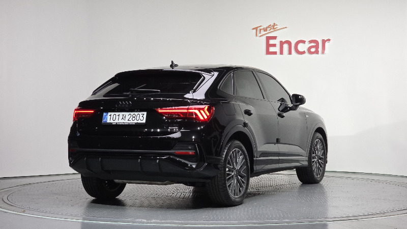 car Audi Q3 id64475 photo #2