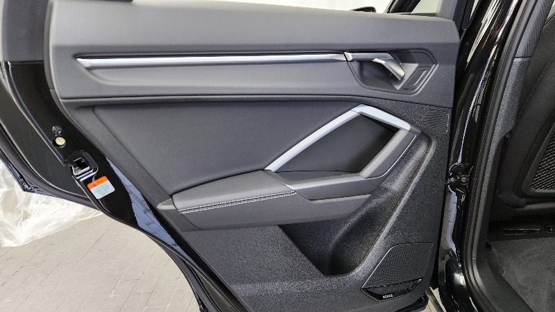 car Audi Q3 id64475 photo #25