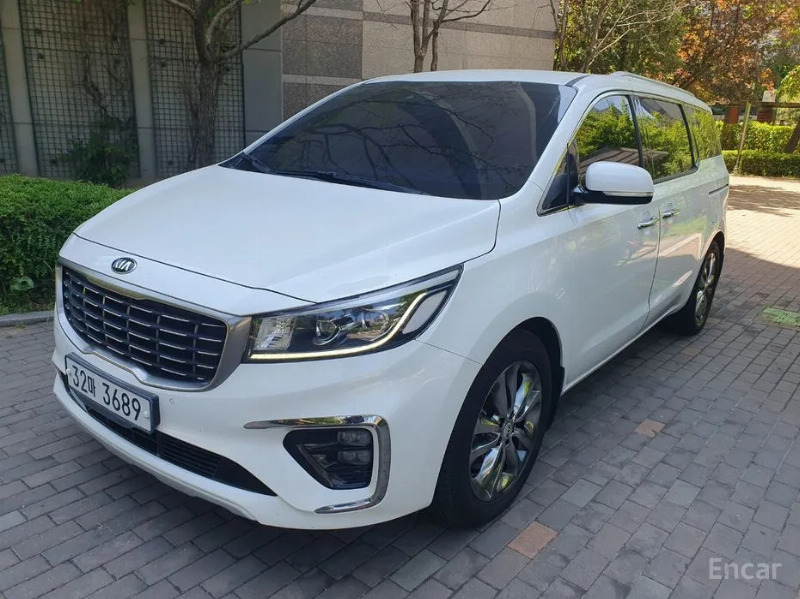 car KIA Carnival id64480 main photo