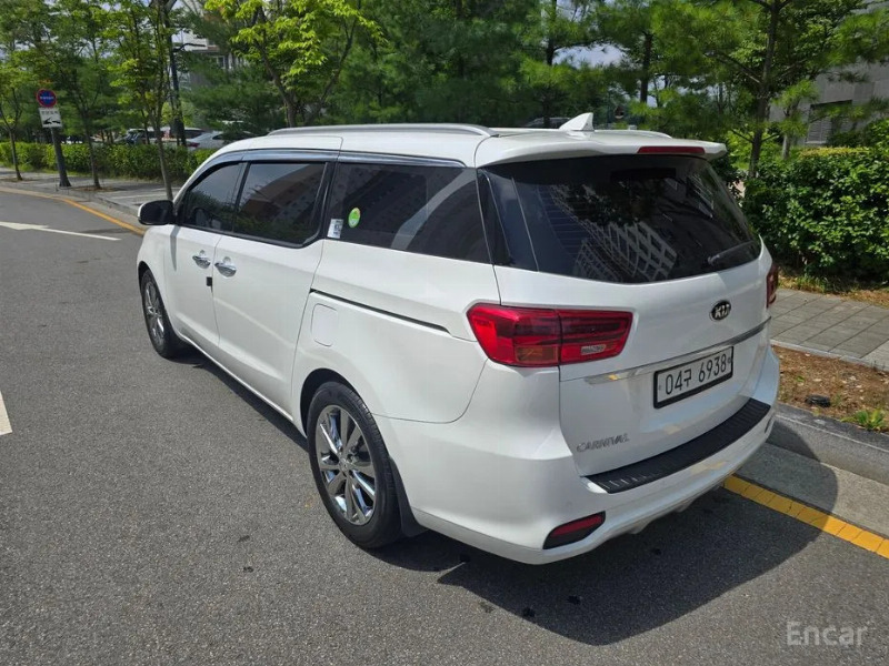 car KIA Carnival id64482 photo #5