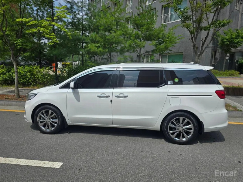 car KIA Carnival id64482 photo #6