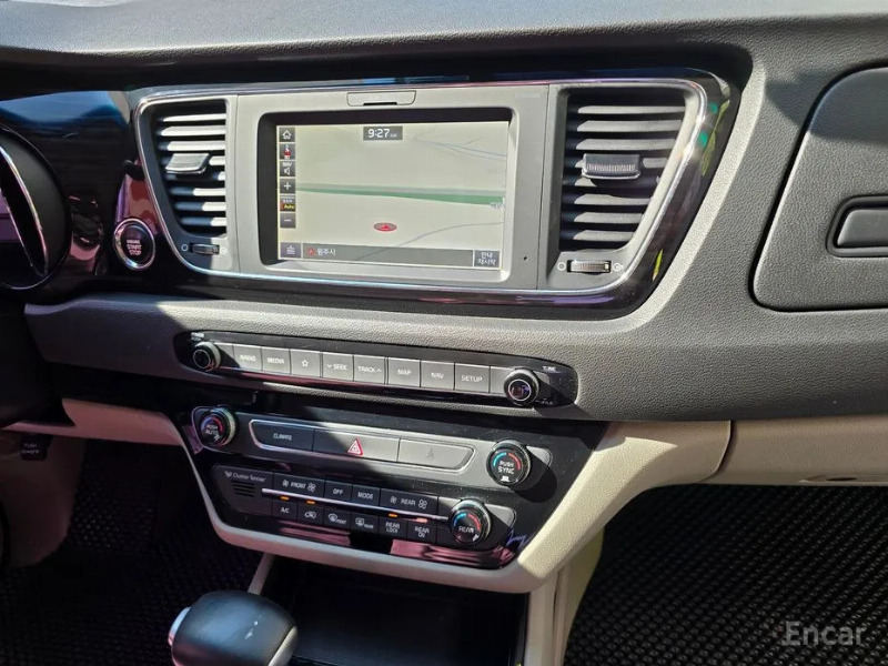 car KIA Carnival id64483 photo #13