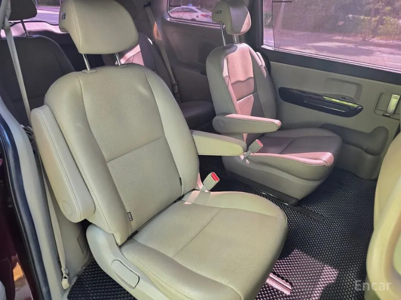 car KIA Carnival id64483 photo #17
