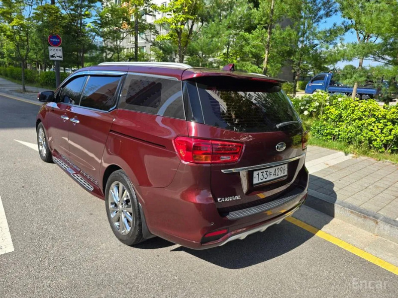 car KIA Carnival id64483 photo #6