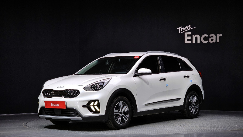 car KIA Niro id64498 main photo