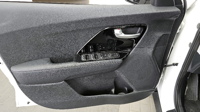 car KIA Niro id64498 photo #24