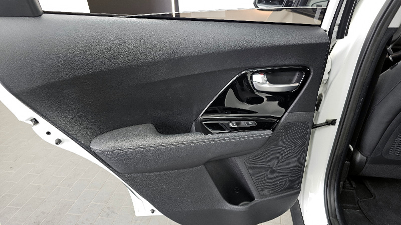 car KIA Niro id64498 photo #25