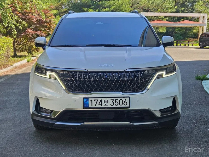 car KIA Carnival id64519 main photo