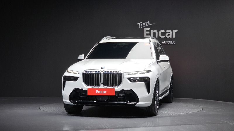 car BMW X7 id64548 photo #3