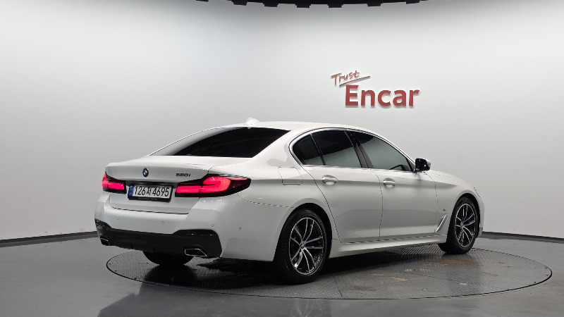 car BMW 5 Series id64568 photo #2