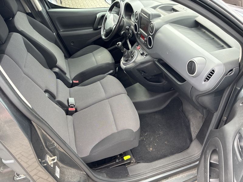 car Peugeot Partner id64590 photo #10