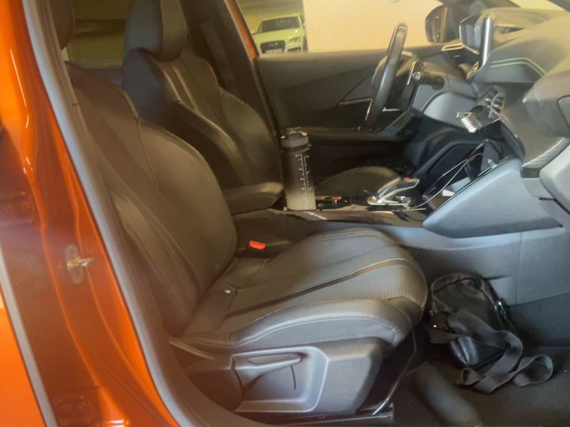 car Peugeot 2008 id64603 photo #16