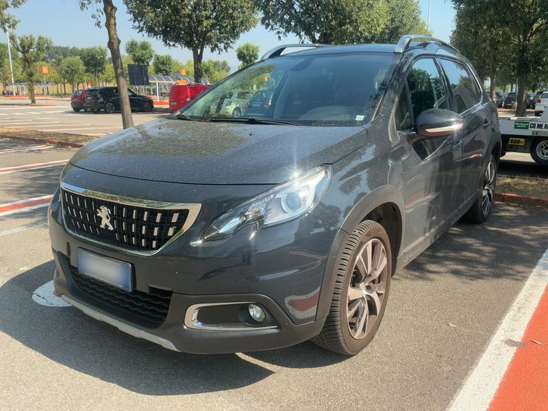 car Peugeot 2008 id64668 main photo